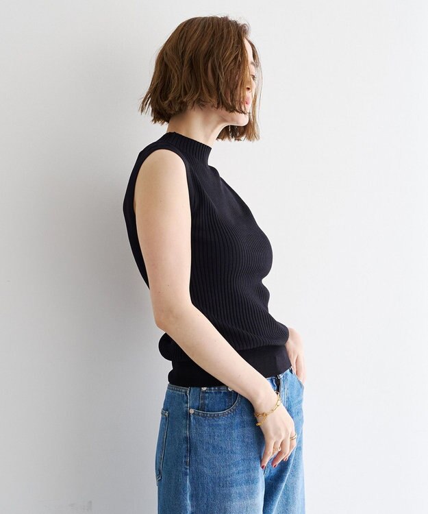 YECCA VECCA ハイネックノースリーブニット Black