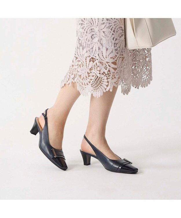 Riz raffinee <Riz raffinee>バックルモチーフバックベルトパンプス ネイビー