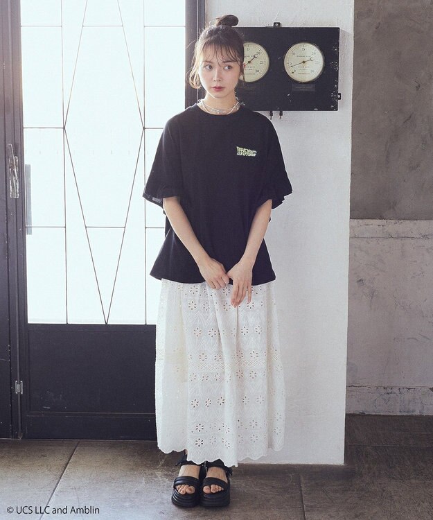 earth music&ecology Ｂａｃｋ　ｔｏ　ｔｈｅ　Ｆｕｔｕｒｅ／ｅｍａｅ　フリルＴ B