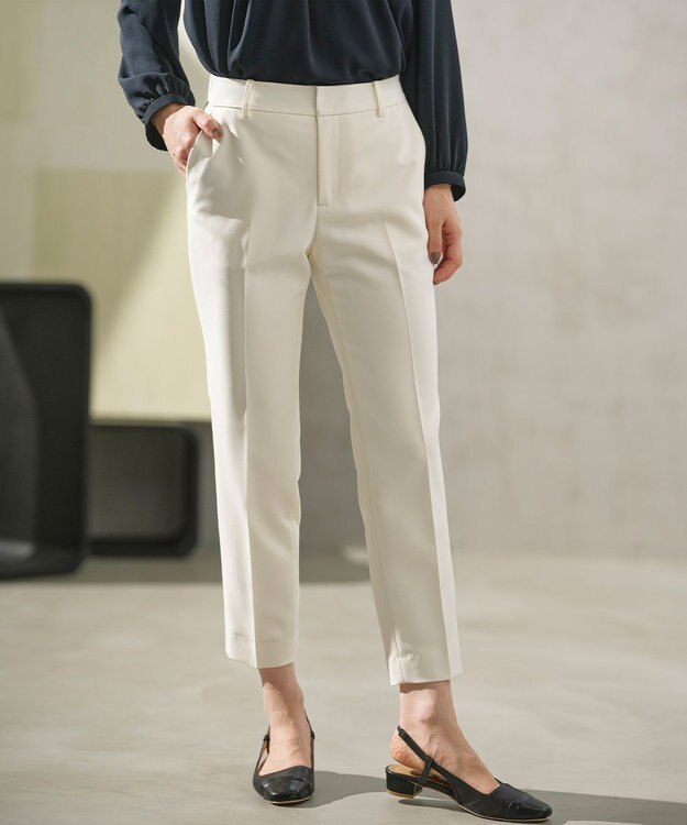 組曲 L 【WEB限定】ベーシックダブルクロス テーパードパンツ アイボリー系