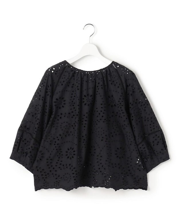 23区 【先行予約】カットワークエンブロイダリー 2WAYブラウス ブラック系