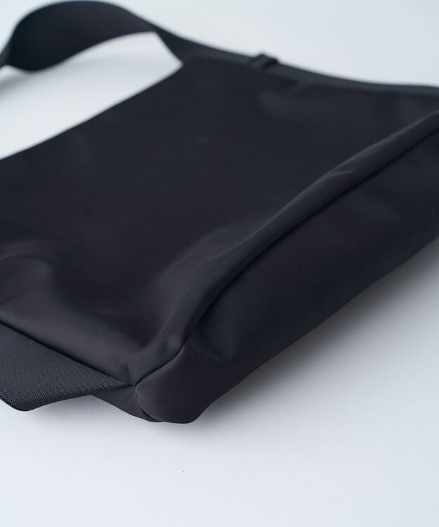 MIYABIYA LAQUOH【撥水加工】ミニマルナイロンワンショルダー (S) ブラック