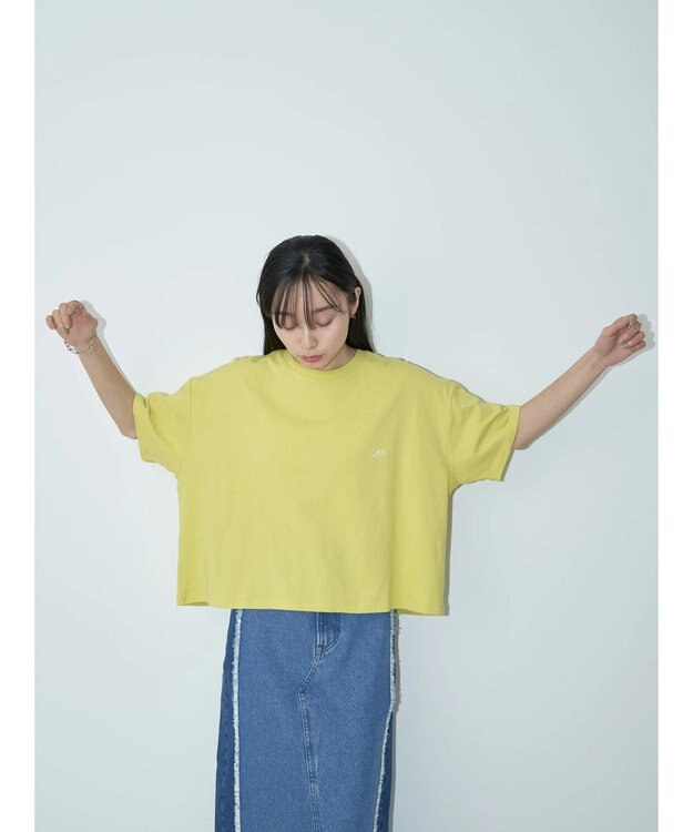 earth music&ecology Ｌｅｅ×ｅ．ｍ．ａ．ｅ　ＢＡＣＫ　ＰＲＩＮＴ　ＴＥＥ Lime Green