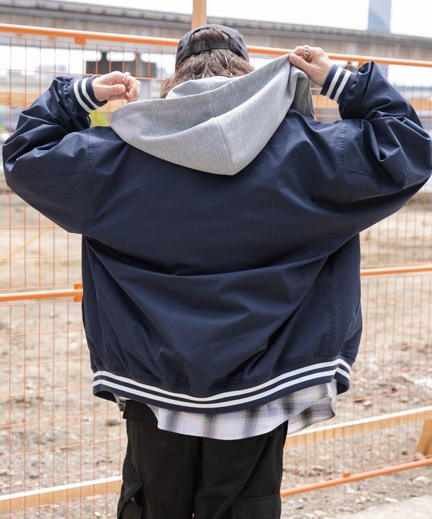 WEGO 【ユニセックス着用ITEM】フードワッペンスタジャン ネイビー