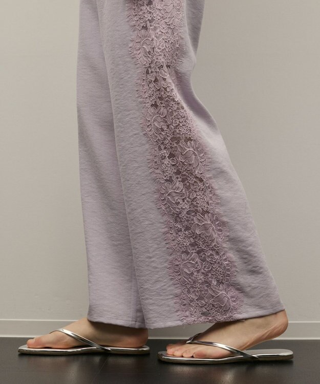 GRACE CONTINENTAL サイドレースパンツ ラベンダー