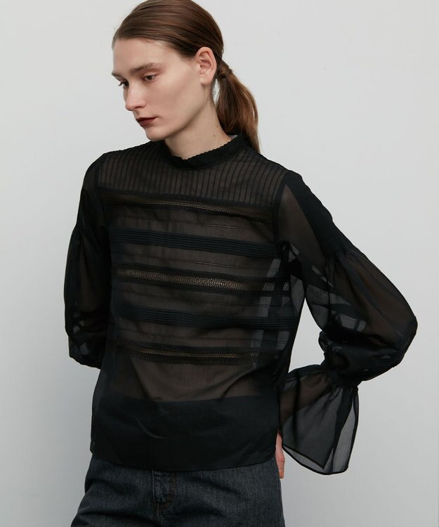 BEIGE， MONSIGNY / レースブラウス Black