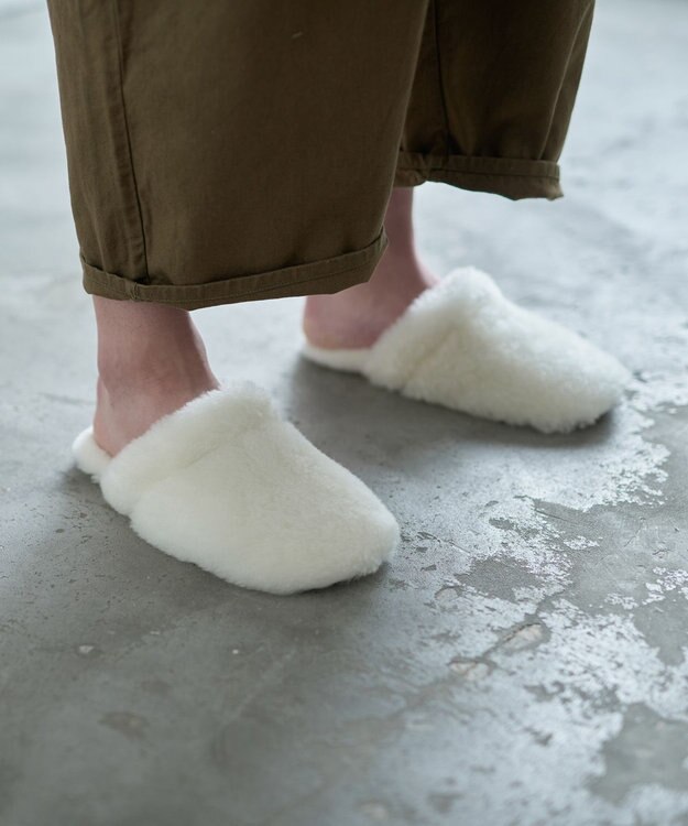 LOOM&SPOOL SRNスリッパ 生成