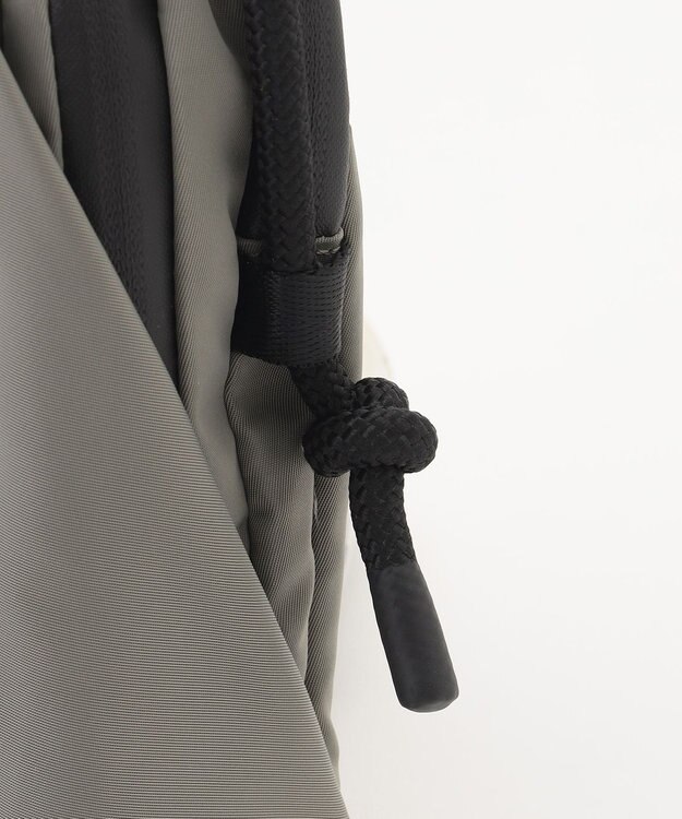 Y'SACCS WELLBA ミニショルダーバッグ グレージュ