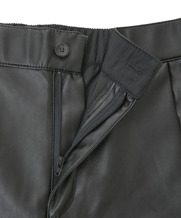 AMERICAN HOLIC フェイクレザーハーフパンツ Black