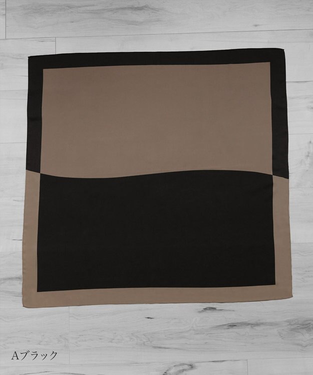 Tiaclasse 【小倉優子さん着用・選べる柄タイプ】大判スカーフ Aブラック