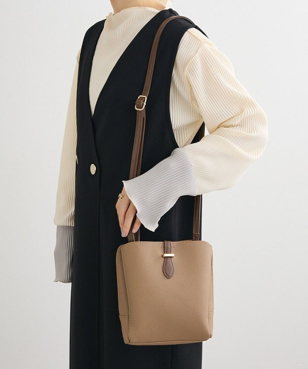 Green Parks ａｎｄｍｉｋｋａ．三層ミニショルダーバック Mocha