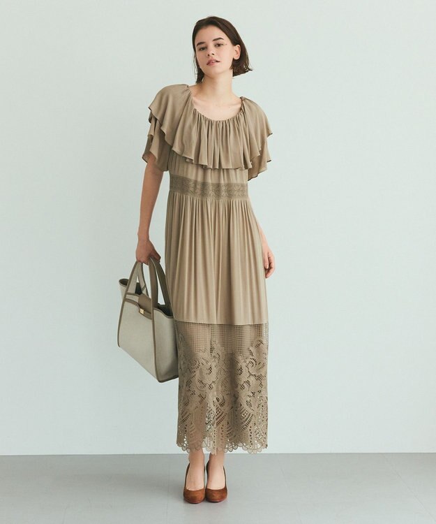 GRACE CONTINENTAL ラッフルレース切替マキシ カーキ