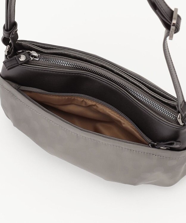 Y'SACCS Polka Dots　タックラウンドポシェット グレー