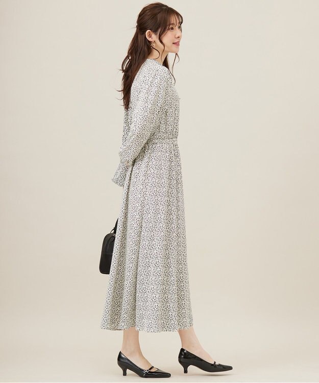 ANY SIS L 【洗える】フラワープリントワンピース × ニットベスト セット アイボリー