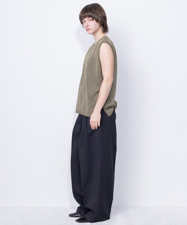 NAVE シアーニット ノースリーブ カーキ系