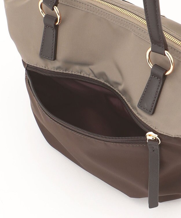 LA BAGAGERIE ウォータープルーフナイロン　2WAYハンドバッグ グレージュ