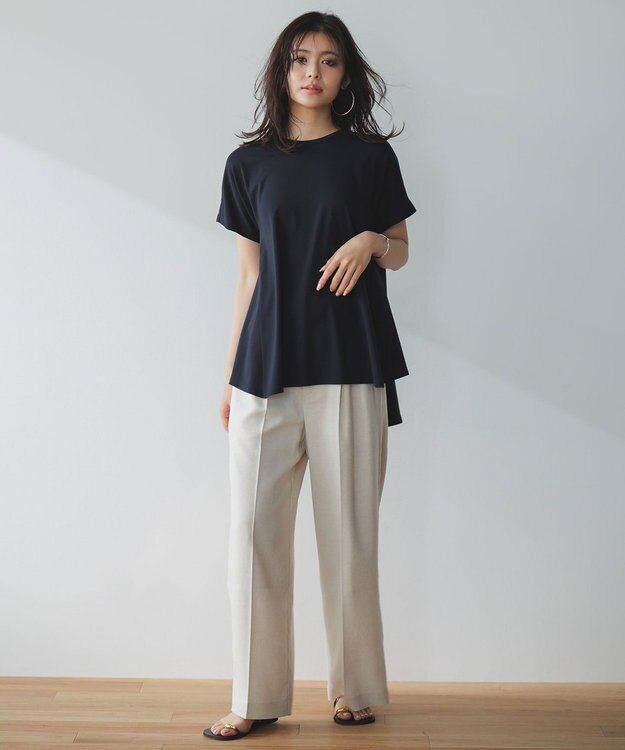 UNFILO L 【一部店舗限定カラー】BEAUTY FORM-T フレアTシャツ ネイビー