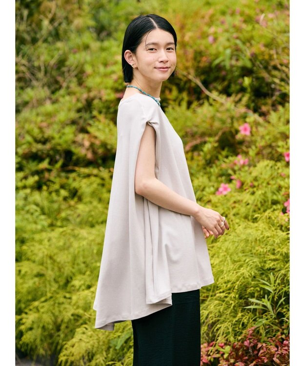 AMERICAN HOLIC 接触冷感フレンチスリーブカットチュニック Gray Beige