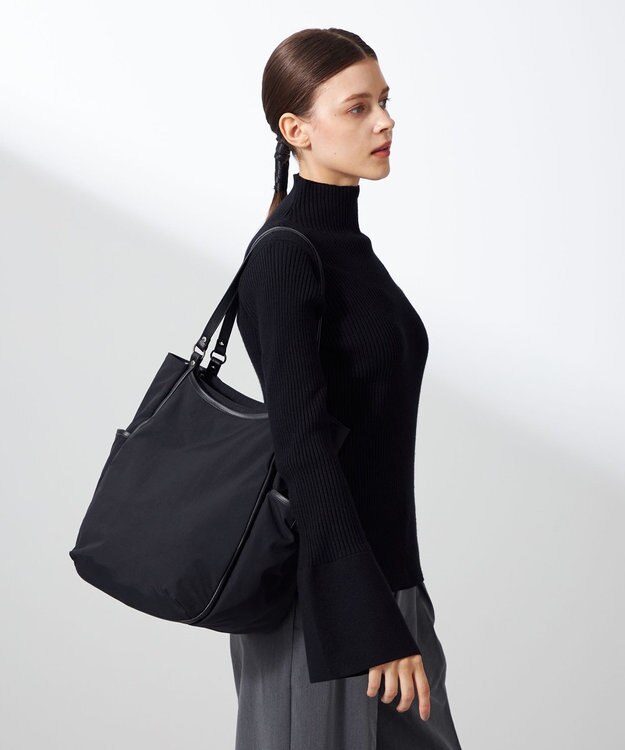 Y'SACCS 【ムック本掲載】タスランナイロントートバッグ midium ブラック