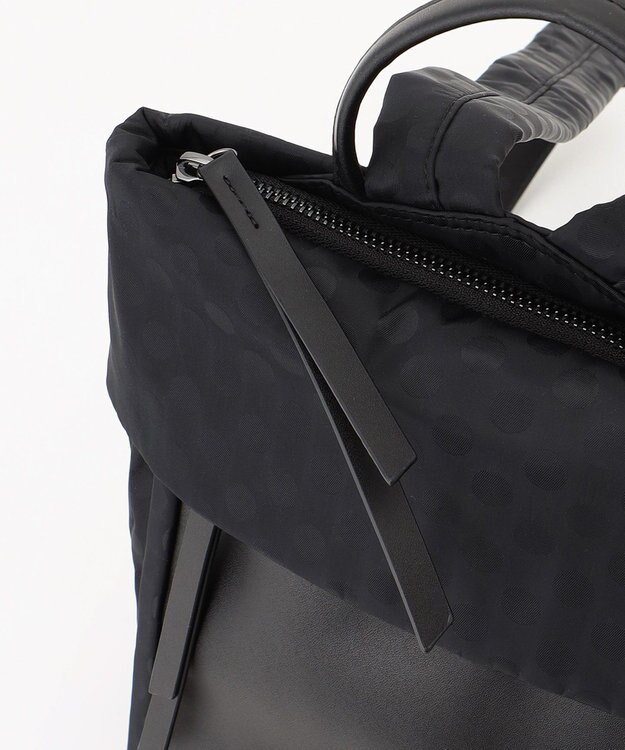 Y'SACCS はっ水ドットジャカード リサイクルレザーコンビ リュック ブラック