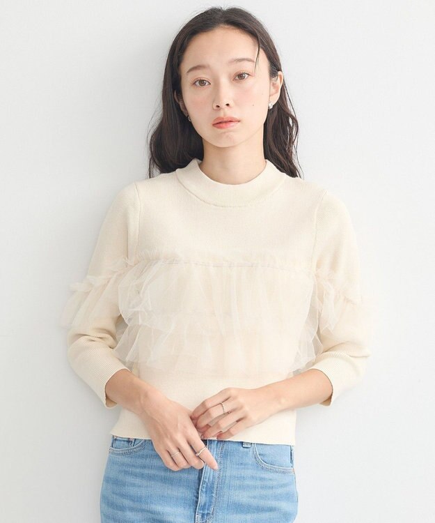 earth music&ecology 胸元チュールドッキングニットプルオーバー Ivory
