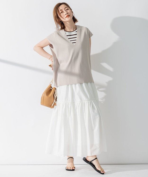 23区 【洗える】コットンポリエステル Vネック ニット ベージュ系