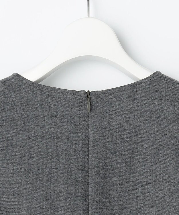 自由区 L 【SHIHOさん着用】ソフトウールブレンドペプラム ブラウス チャコールグレー