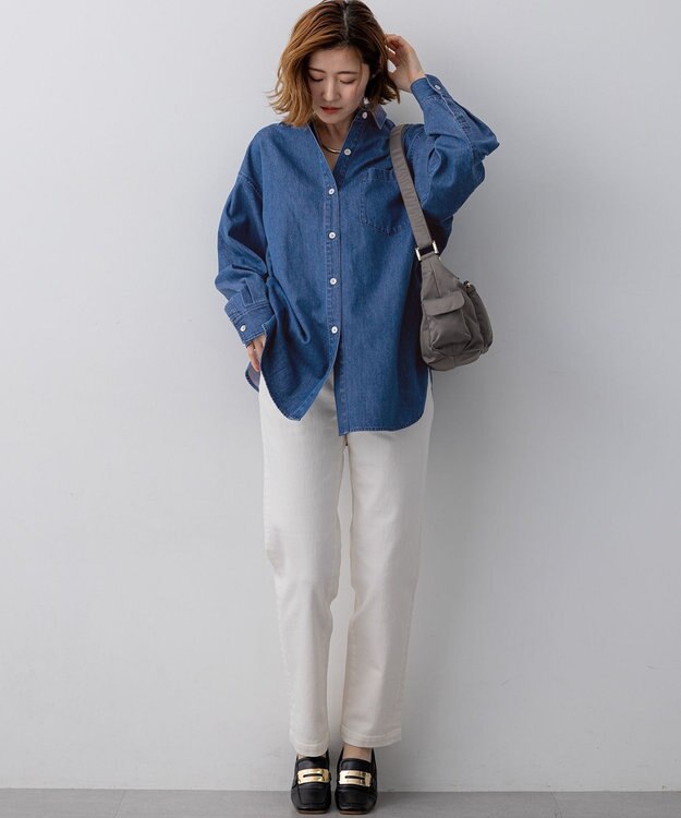 23区 【先行予約】ライトダンガリー デニムシャツ ダルブルー系