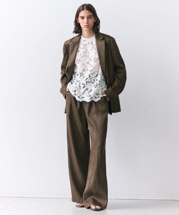 BEIGE， CITRINE / エンブロイダリーレースノースリーブブブラウス Off