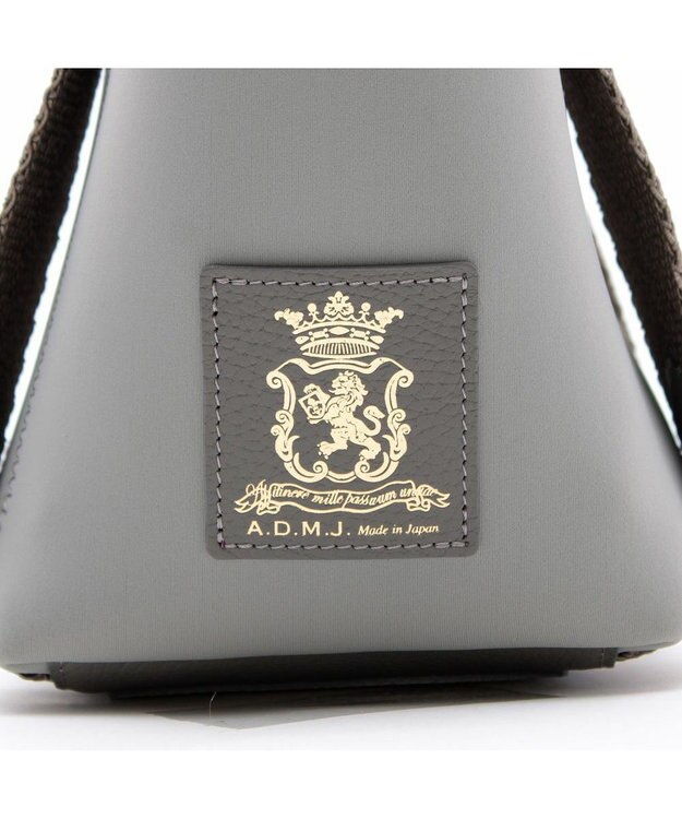 A.D.M.J. 【魔法の様に軽い】マジックライト/イタリアンファブリックステッチ刺しゅうデイリートートS グレー