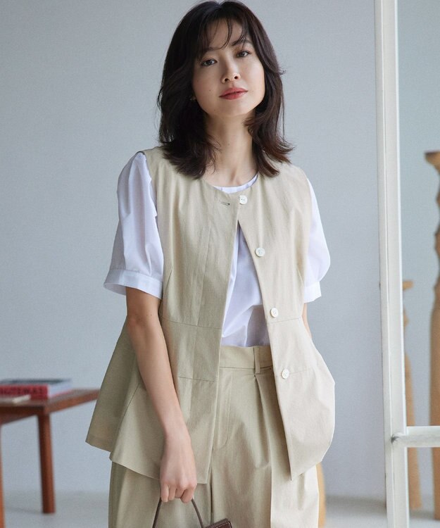 組曲 スーパーライトストレッチ ジレ ベージュ系