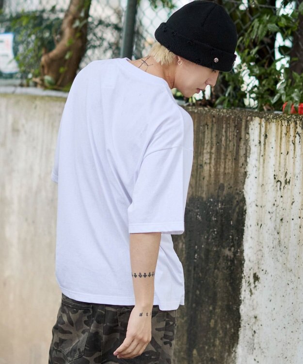 WEGO 【ユニセックス着用ITEM//MLサイズ展開】接触冷感グラフィックBIG　T（SS） ホワイト