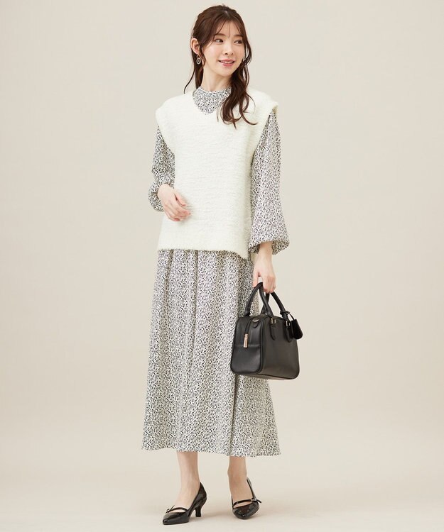 ANY SIS L 【洗える】フラワープリントワンピース × ニットベスト セット アイボリー
