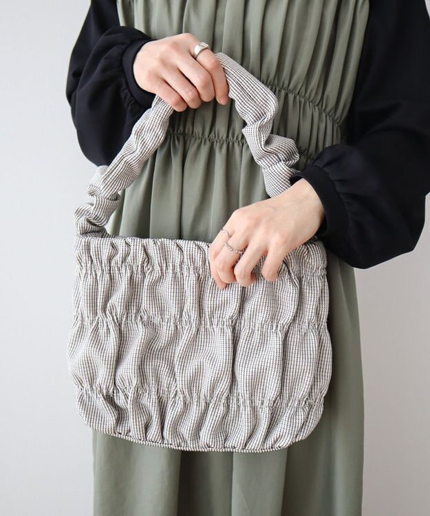 Green Parks ａｎｄｍｉｋｋａ．シャーリングミニトート White