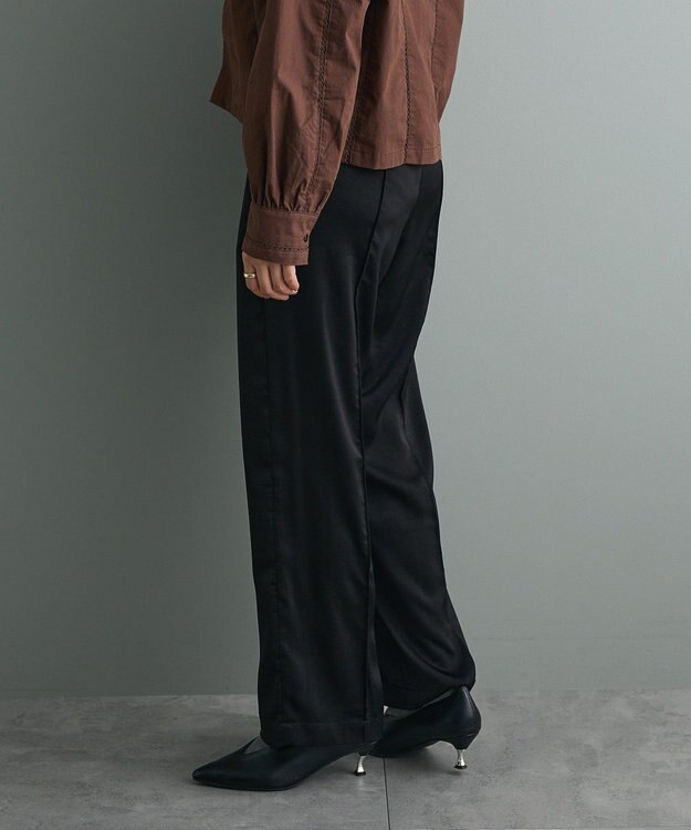 CRAFT STANDARD BOUTIQUE センタープレスストレートパンツ Black