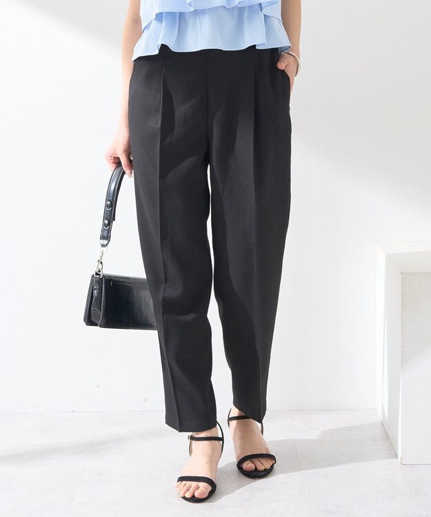 earth music&ecology 接触冷感テーパードパンツ Black