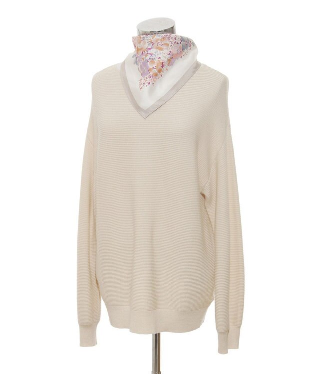 MOONBAT 【シルク100%】フルラ (FURLA) 花柄 シルクプリントスカーフ 65cm×65cm ベージュ