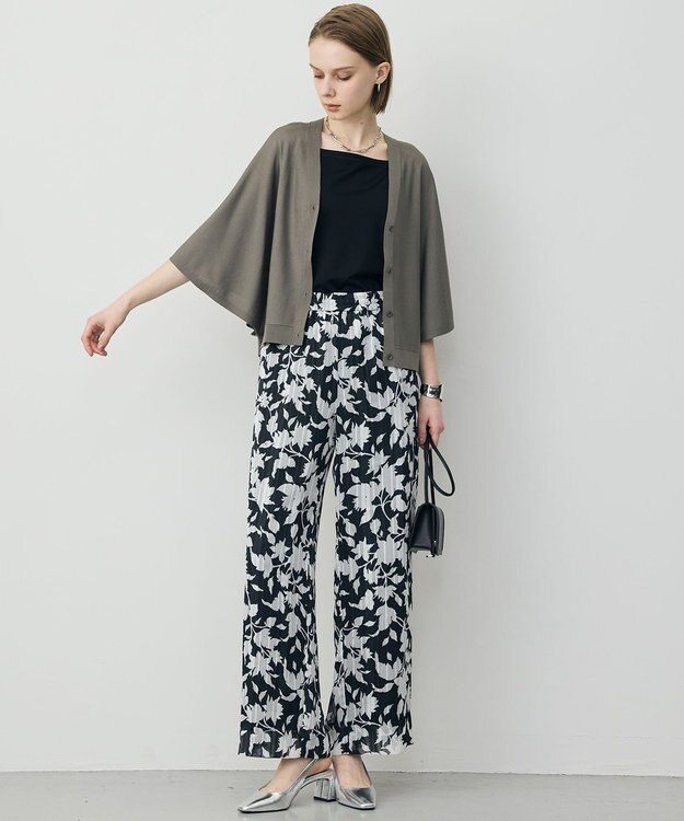 ICB L フライスリーブ Vネックカーディガン スティールカーキ