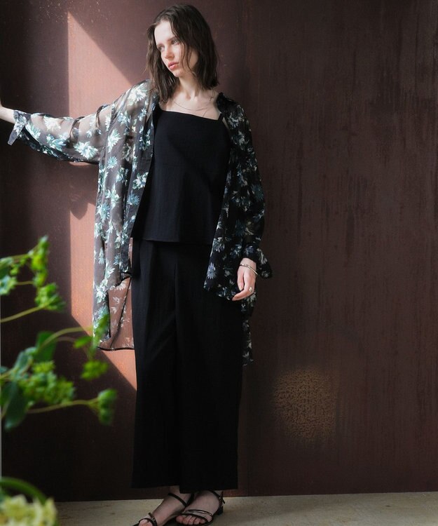YECCA VECCA フラワー柄シアーロングシャツ Black