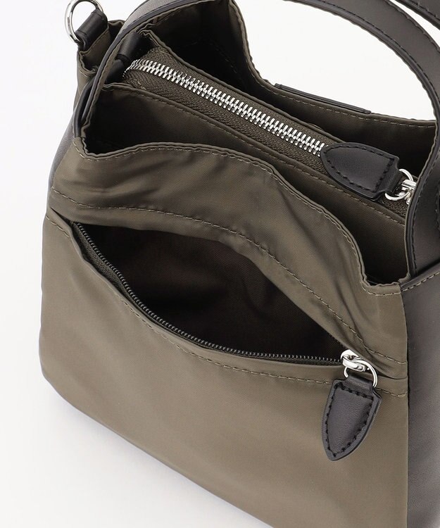 Y'SACCS スクエアすっきりトート SSサイズ カーキ