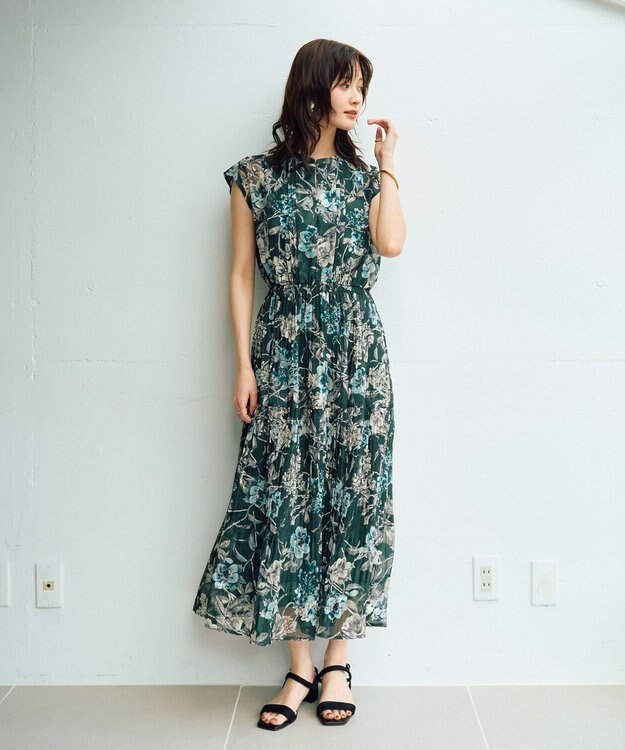 YECCA VECCA 【追加生産】フラワー柄シアープリーツワンピース Ivory