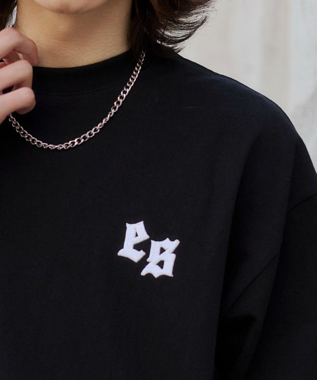 WEGO 【ユニセックス着用ITEM/MLサイズ展開】アクセ付きストレートライングラフィックT（SS） ブラック