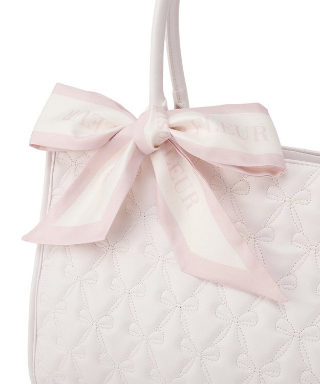 Maison de FLEUR スカーフ付き2ルームリボンキルティングトート Pink