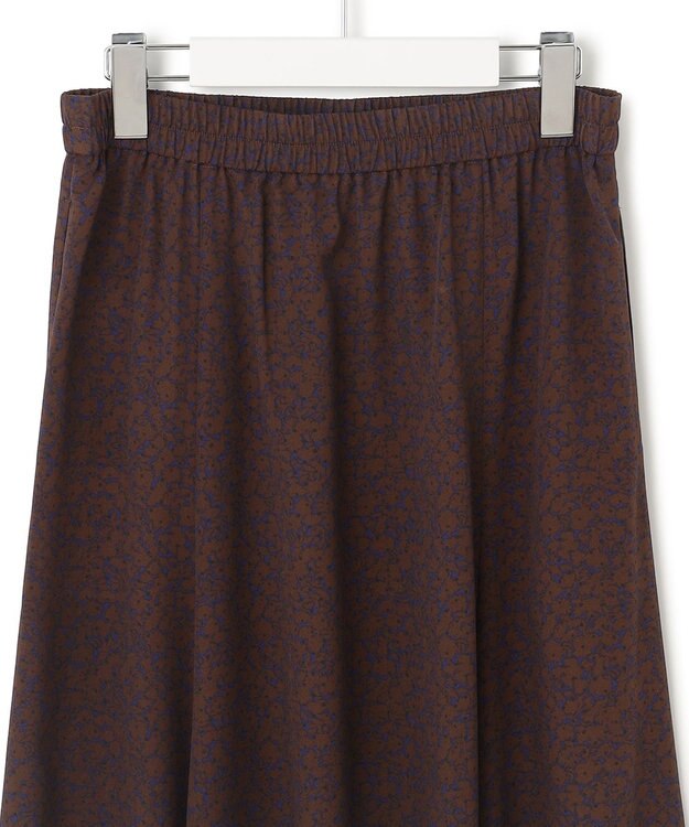 23区 【SLOW/洗える】アンティークフラワープリント スカート ダークブラウン系1