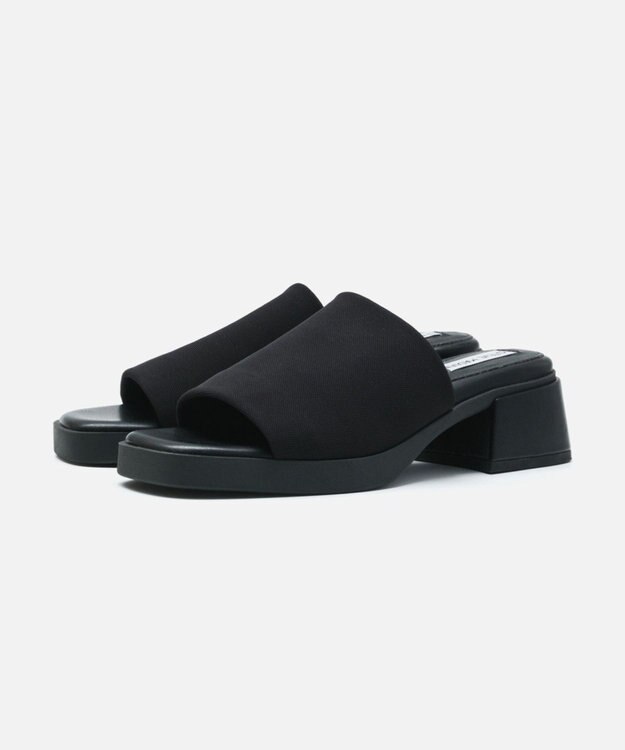 STEVE MADDEN SLIDESTERボリュームソールワンバンドサンダル ブラック