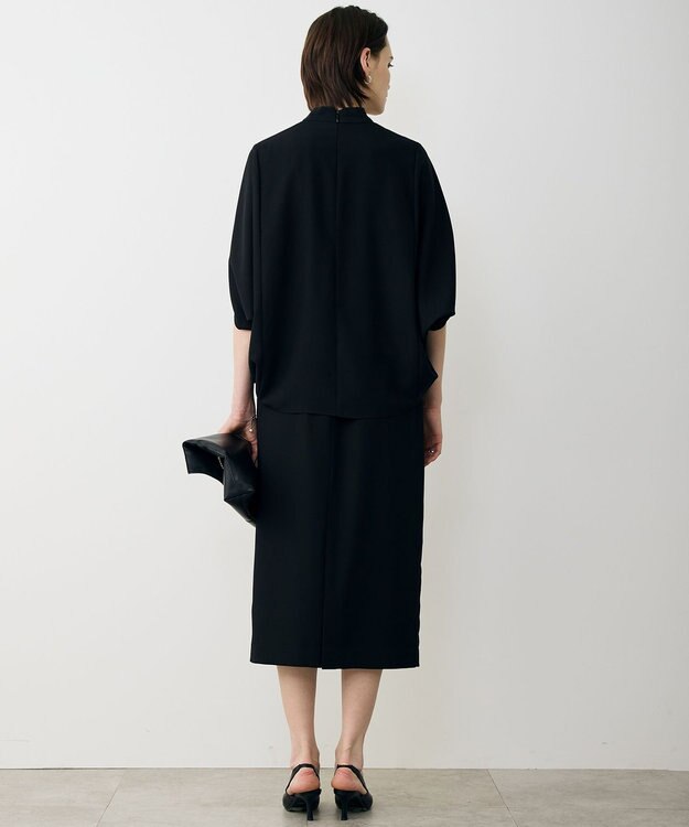 ICB L 【先行予約】FluidBackSatin ナロースカート ブラック