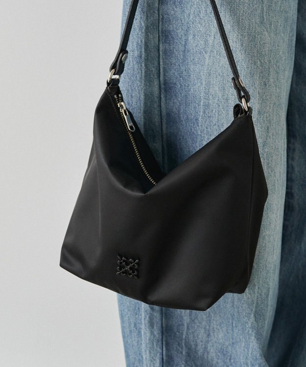 russet シンプルショルダーバッグ【クラウズナイロン】(CE-1467) Black