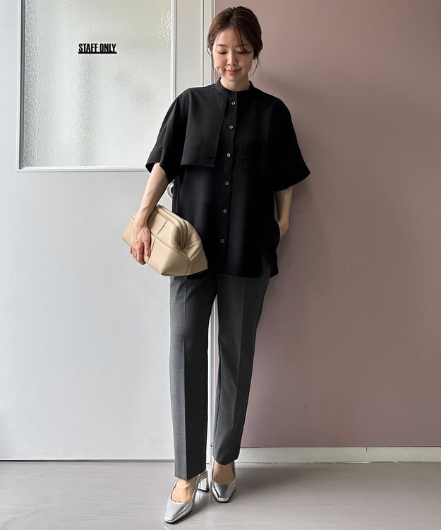 UNFILO シアーサテン ヨークブラウス ブラック