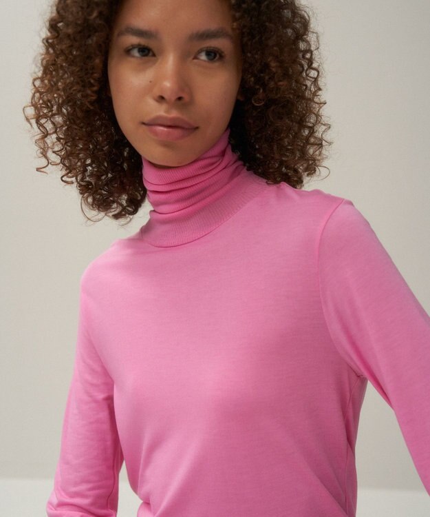 ATON MODAL SILK JERSEY | タートルネック FUCHSIA