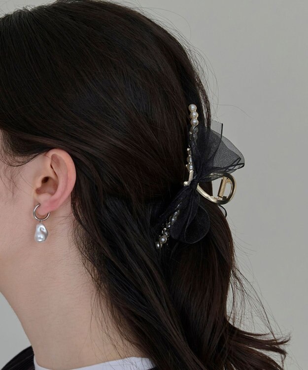 Phoebe オーガンジーリボンパールバンスクリップ ブラック